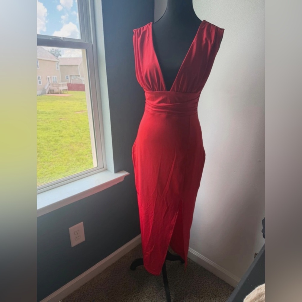 Red Deep V-Neck Midid Length Cocktail Dress